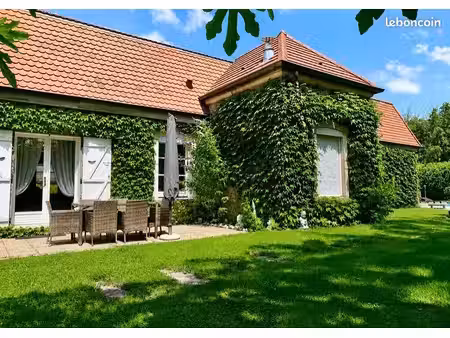 maison atypique à vendre à sornay proche de louhans (71)