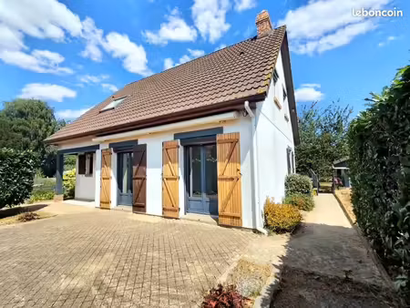 pavillon 4 pièces 97 m²