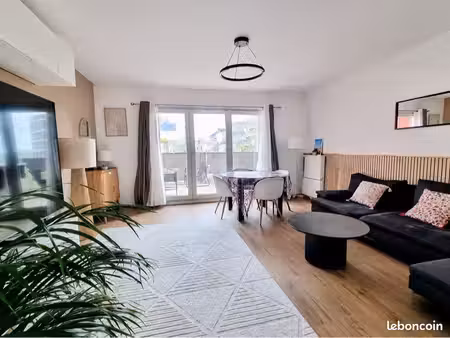 à vendre – duplex 3 pièces avec terrasse et parking – carrières-sous-poissy