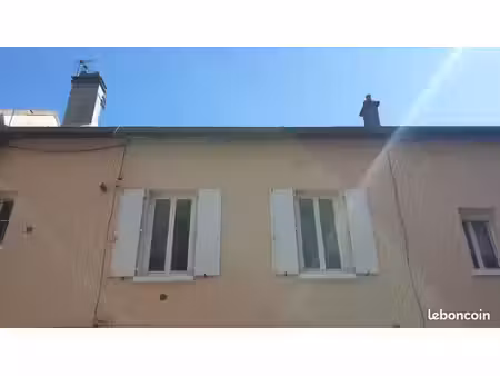 duplex saint cyr gare