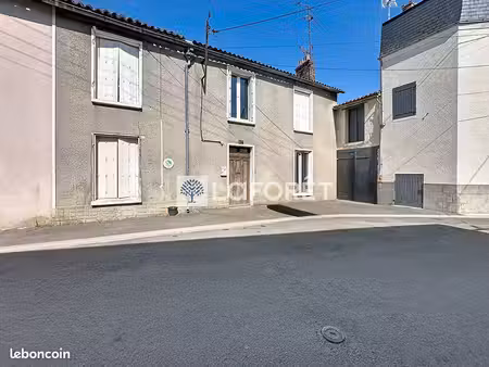 maison de ville 4 pièces 65 m²