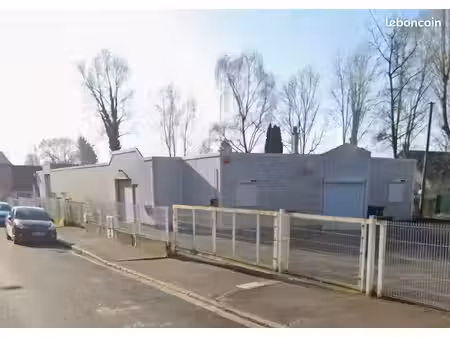 bâtiment commercial