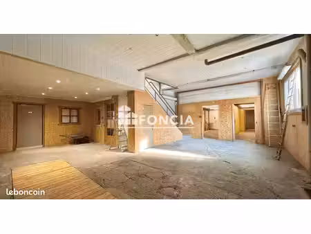 local commercial / entrepôt