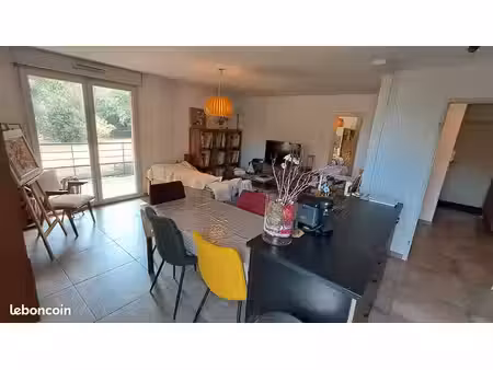 appartement 3 pièces 67 m²