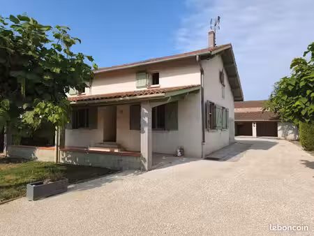 maison 5 pièces 119 m²