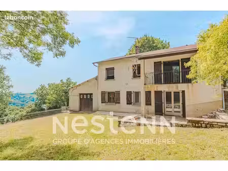maison 6 pièces 148 m²