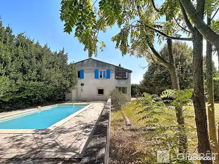 maison 8 pièces 188 m²