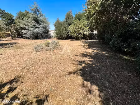 terrain 555 m² longeville sur mer