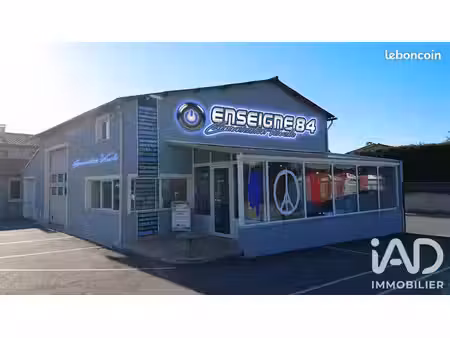 local commercial 1750 m² grillon