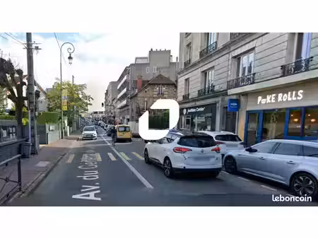 local commercial 105 m²