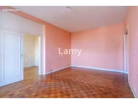 appartement 2 pièces 51 m²