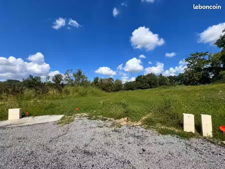 terrain 1 350 m² limoges