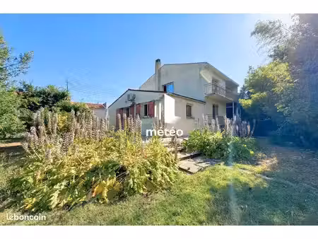 maison 9 pièces 190 m²