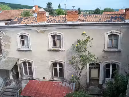 vente immeuble 140 m² combronde (63460)