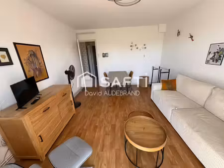 vente immeuble 128 m² parthenay (79200)