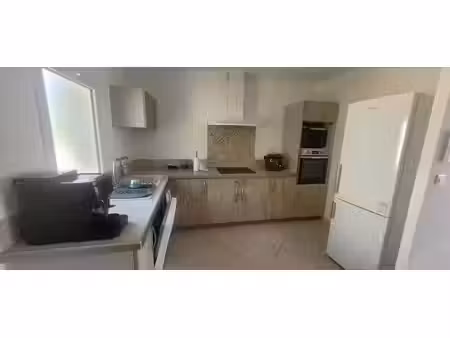 location maison 4 pièces 90.83 m² à corbieres (04220)  1 115 €
