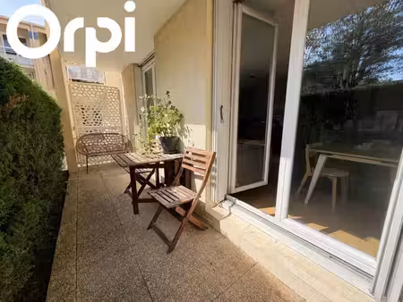 à louer – 3 pièces avec terrasse privative – guyancourt