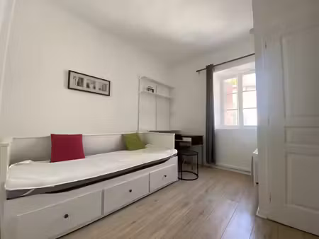 location appartement 1 pièce 13 m² à nantes (44000)