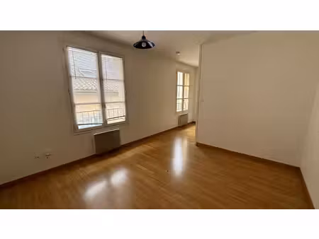 studio poitiers - cathédrale -27.15 m2