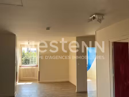 appartement * 66 m² * 19200 ussel * 362 81 € * 100 € * 462 81 €