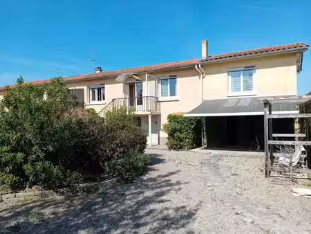 maison mitoyenne à montverdun