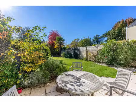 a louer  maison lumineuse et familiale. 4 chambres   149 m2
