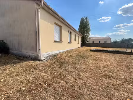 maison st martin de bernegoue 3 pièce(s) 82.97 m2