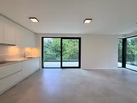 modern appartement op toplocatie in rumbeke!