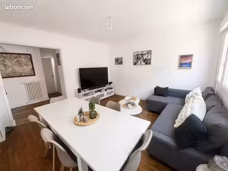 appartement 68 m² brains