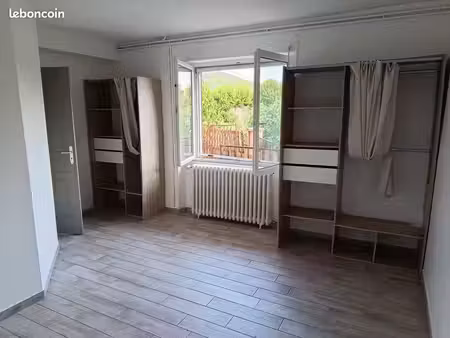 loue 55m2 avec jardin
