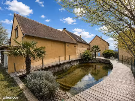 maison 5 pièces 130 m²