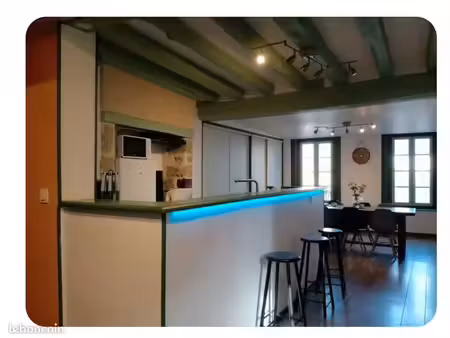 t4 duplex meublé 96 m² – centre-ville de vitré