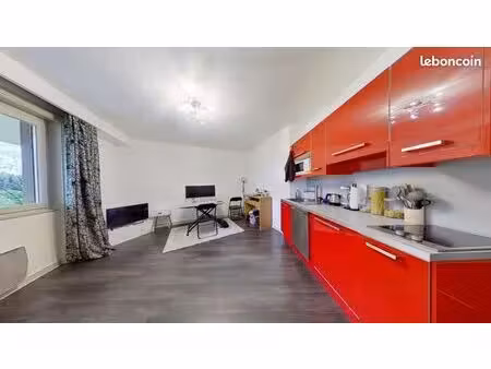 appartement 1 pièce 27 m²
