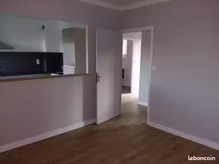 location appartement 45 m2 entre vitrac et cénac