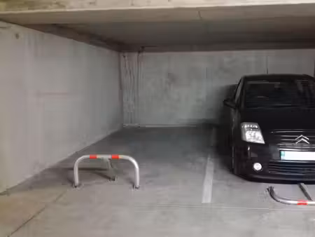 place de stationnement privatif - parking
