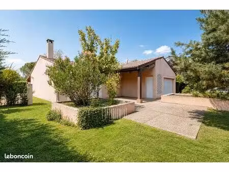 villa 4 pièces 104 m²