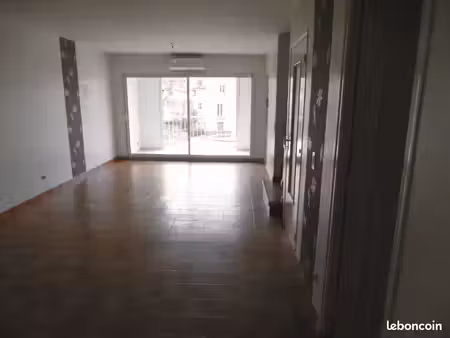 location appartement village