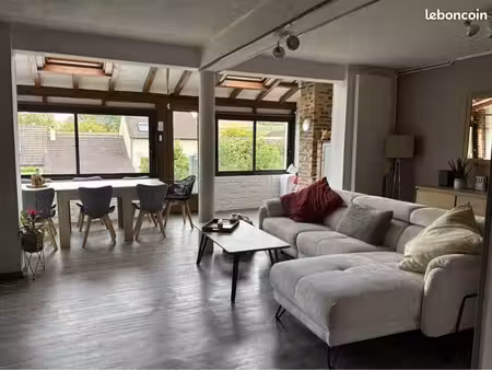 ? maison mitoyenne 99 m² à louer