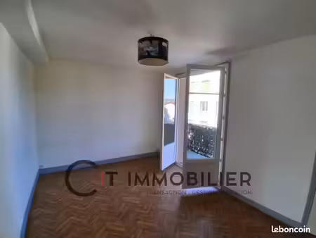 appartement 4 pièces 70 m²