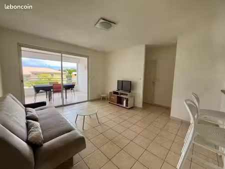t3 meublé 65 m² • 2 ch. climatisées • anse mitan