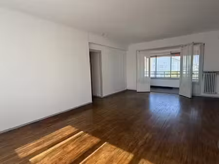 appartement 4 pièces 107 m²