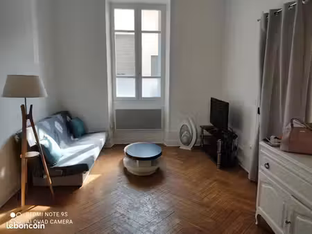 studio meublé