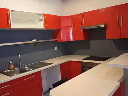 appartement t2 . 57m². etage 1/4