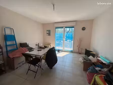 a louer t2 non meublé vendin le vieil