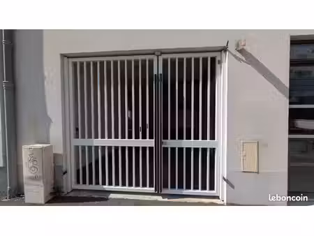 place de parking proche hopital bretonneau