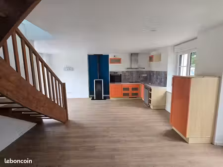 location maison + terrain a combourg