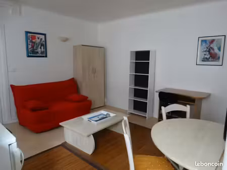 studio meuble