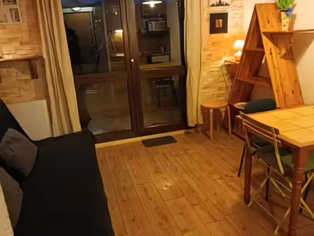 studio 1 pièce 20 m²