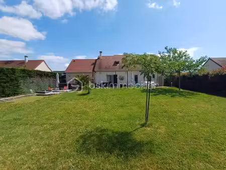 villandry – belle maison familiale de 144 m² avec 5 chambres  jardin et terrasse plein sud