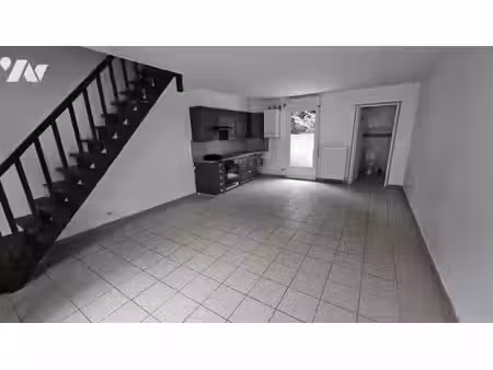 location maison 68 m² à calais (62100)  680 €